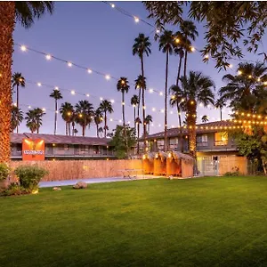Hotel Caliente Tropics ***